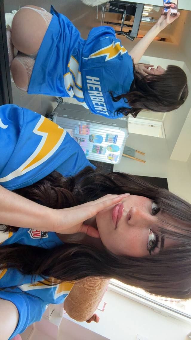 txt 2404248368 🥵🙈 🍑🍆💦 HOT Freckles 🥵 SWEET 😋JUICY PUSSY😻💦😘 WET 💦🍑SKILLED TAKE CASH PAYMENT 🥰 NO GAMES✅ LEGIT💓 🍆🍑AVAILABLE - Image 2